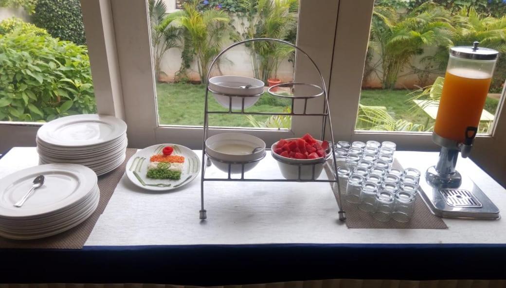 Clarks Inn Hampi Kamalapur Eksteriør bilde